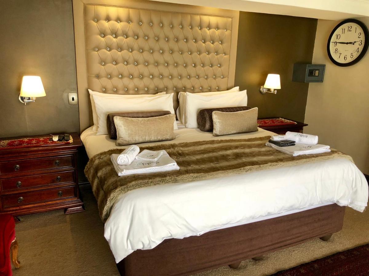 Kosmos Lodge Hartbeespoort Extérieur photo
