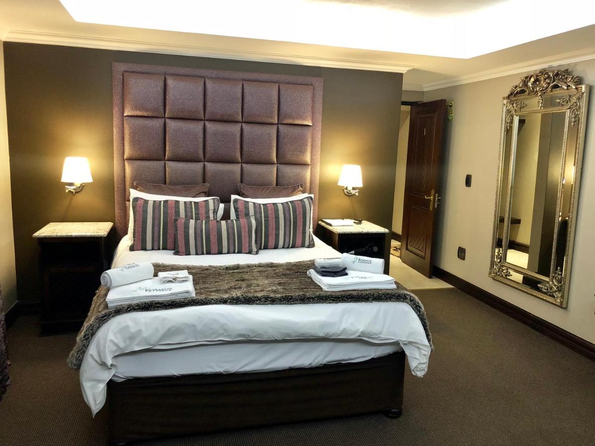 Kosmos Lodge Hartbeespoort Extérieur photo